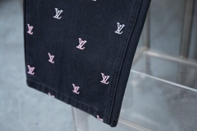 ALL OVER LOGO PRINT CORD SET - Image 4