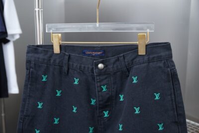 ALL OVER LOGO PRINT CORD SET - Image 6