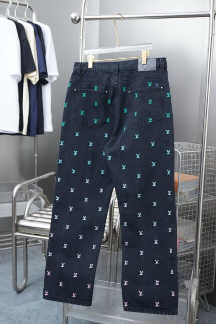 ALL OVER LOGO PRINT CORD SET - Image 9