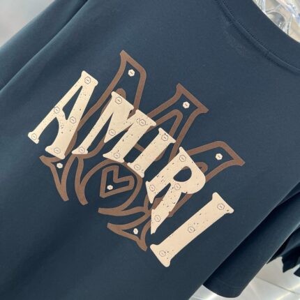 GOTHIC EMBLEM TEE - Image 6