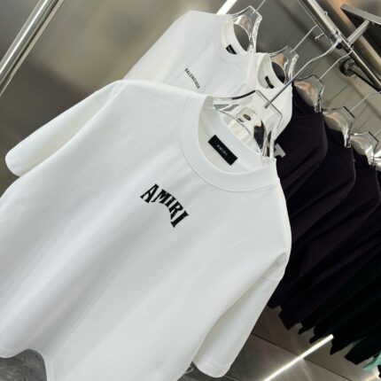 GOTHIC EMBLEM TEE - Image 3