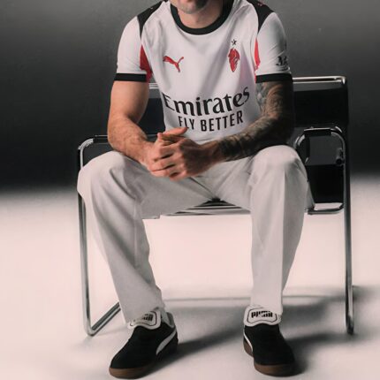 AC MILAN AWAY FOOTBALL JERSEY - Image 6
