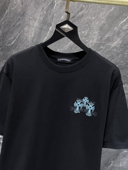RELAXED CROSS EMBROIDERY TEE - Image 12