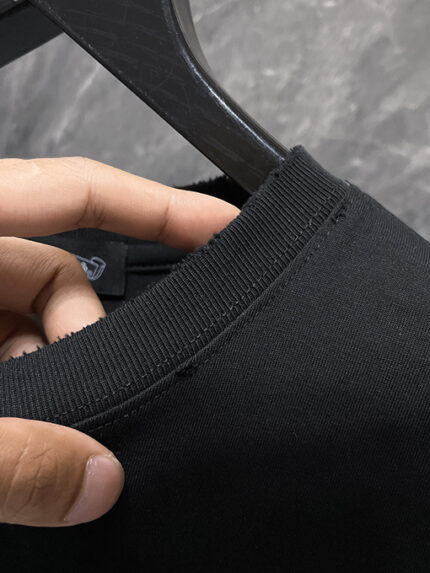 RELAXED CROSS EMBROIDERY TEE - Image 8