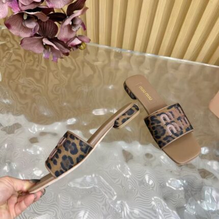 LEOPARD STYLE SLIPPER - Image 3