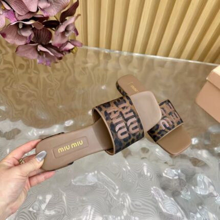 LEOPARD STYLE SLIPPER - Image 4