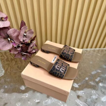 LEOPARD STYLE SLIPPER - Image 5