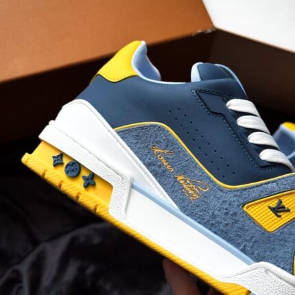 BLUE SUEDE TRAINER - Image 5