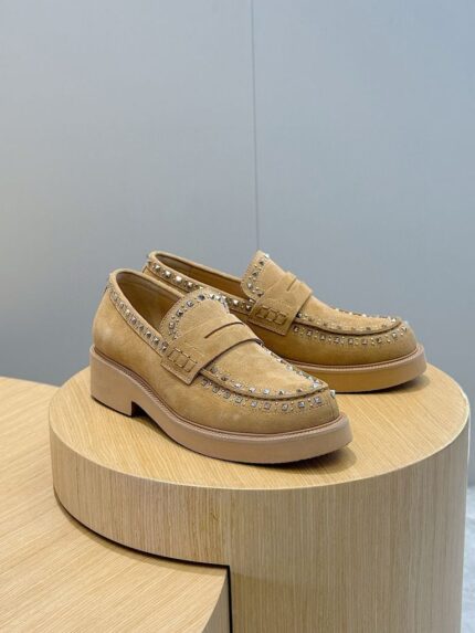 ROCKSTUD LOAFERS - Image 3