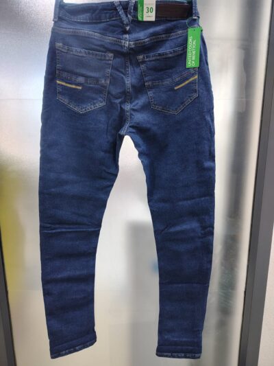 UNITED COLORS OF BENETTON - Image 2