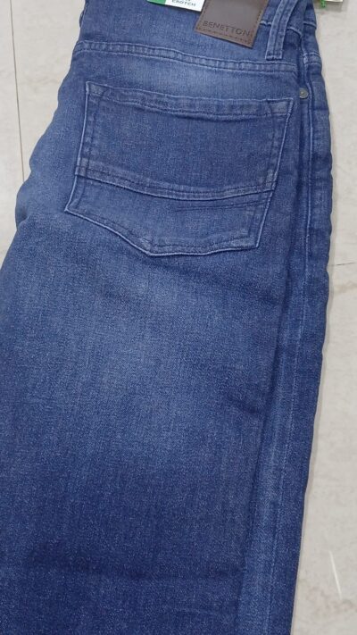 UNITED COLORS OF BENETTON - Image 3