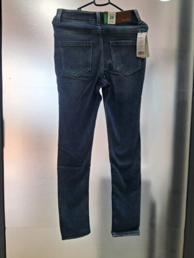 UNITED COLORS OF BENETTON - Image 2