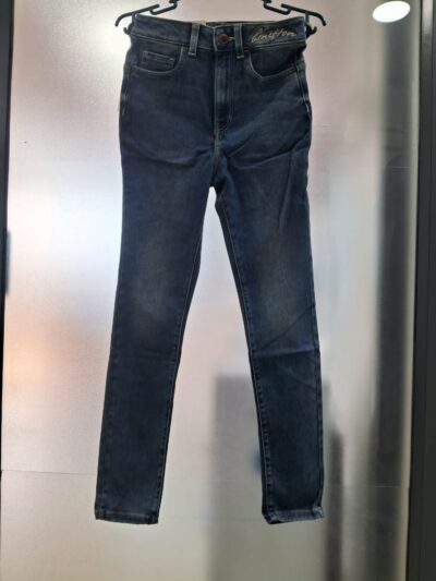 UNITED COLORS OF BENETTON