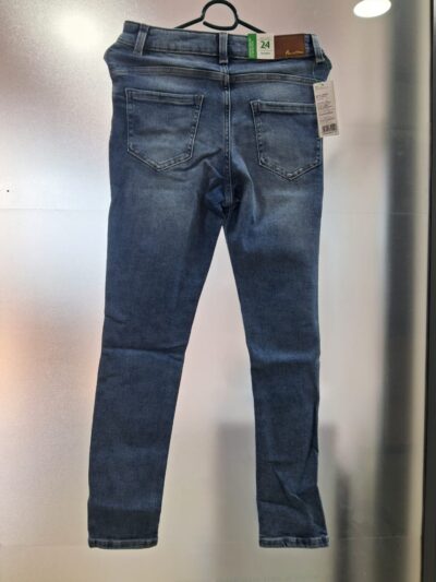 UNITED COLORS OF BENETTON - Image 2